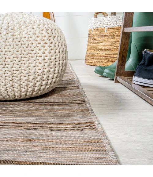 Bo Modern Farmhouse Wide Stripe Brown/Natural 6' Round Indoor/Outdoor Area Rug