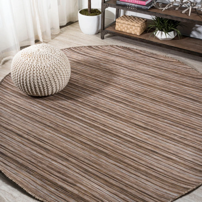 Finn Modern Farmhouse Pinstripe Natural/Brown 6' Round Indoor/Outdoor Area Rug