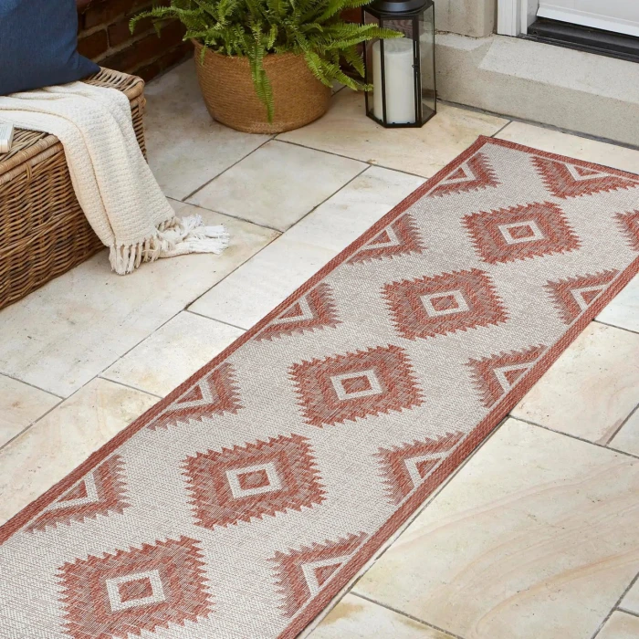 Jonathan Y TUSCAN SUN COLLECTION Yellow TSN202C 2ft. X 7ft.-10in. Rect. Rug
