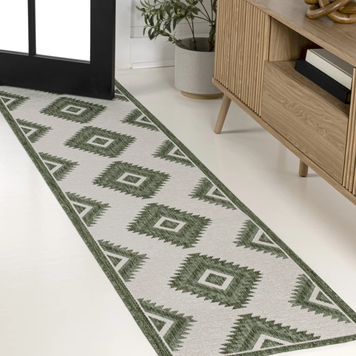 Jonathan Y TUSCAN SUN COLLECTION Pink TSN203A 2ft. X 7ft.-10in. Rect. Rug