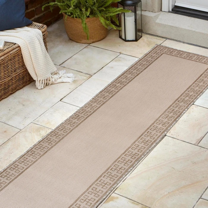 Jonathan Y TUSCAN SUN COLLECTION Black TSN213A 2ft. X 7ft.-10in. Rect. Rug