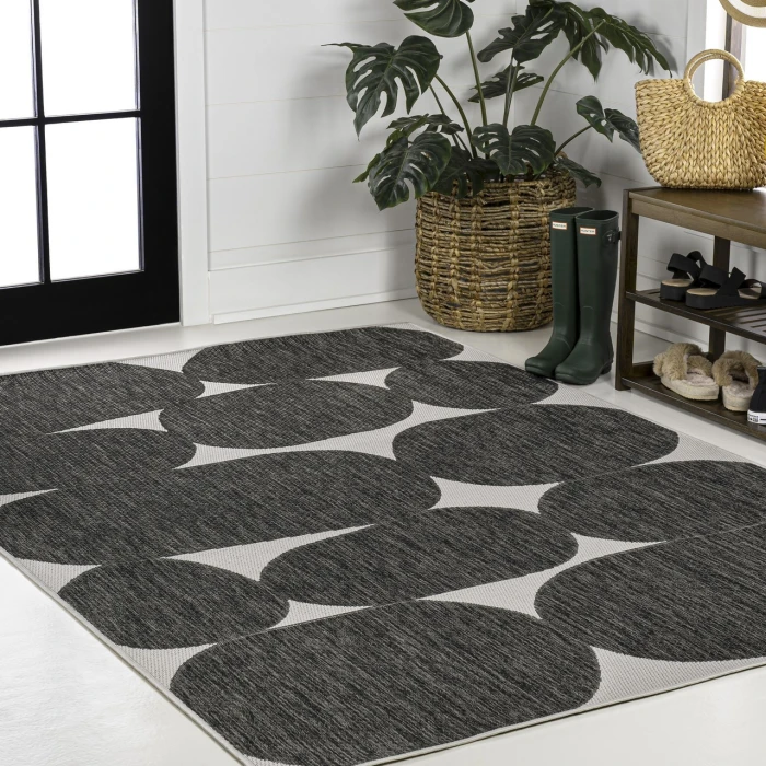 Jonathan Y TUSCAN SUN COLLECTION Black TSN305A 5ft.3in. X 7ft.7in. Rect. Rug