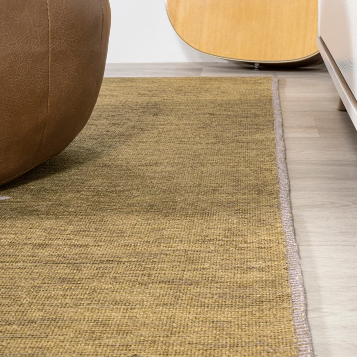 Chayton Minimalist Geometric Machine-Washable Moss/Cream 5 ft. x 8 ft. Area Rug