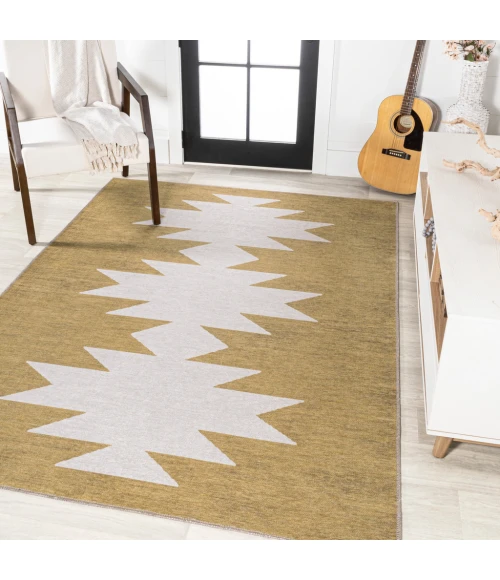 Chayton Minimalist Geometric Machine-Washable Moss/Cream 3 ft. x 5 ft. Area Rug