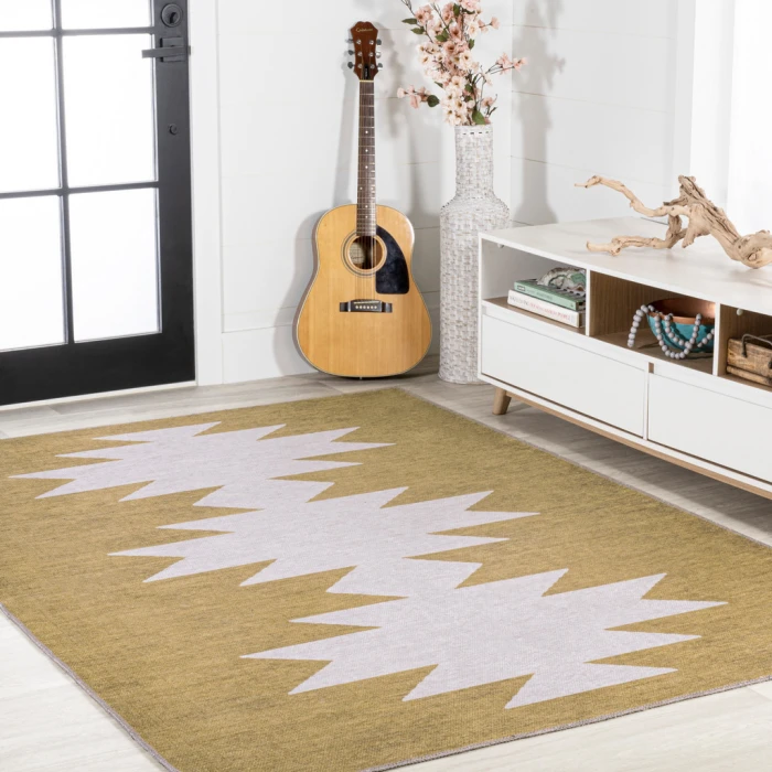 Chayton Minimalist Geometric Machine-Washable Moss/Cream 5 ft. x 8 ft. Area Rug