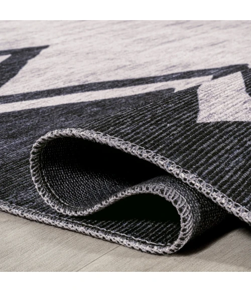 Siksak Modern Chevron Border Machine-Washable Ivory/Navy 2 ft. x 8 ft. Runner Rug