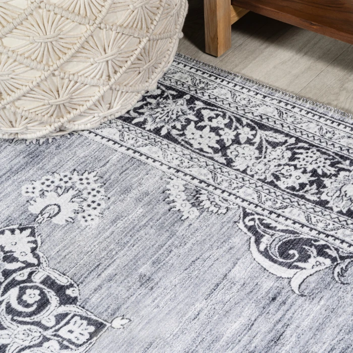 Bausch Bohemian Distressed Chenille Machine-Washable Gray/White 4 ft. x 6 ft. Area Rug