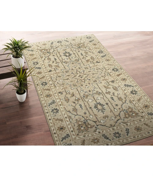 Kaleen Herrera HRA03-29 Area Rug