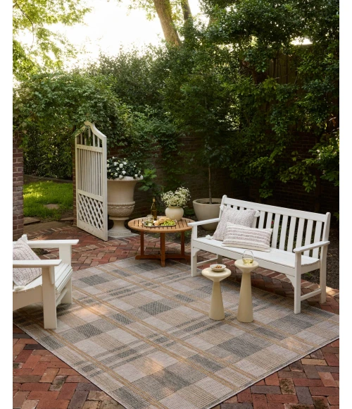 Loloi Birch Bone / Gold BIR-05 18in. X 18in. Sample Rect. Rug