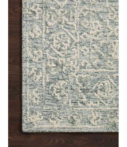 Loloi Cecelia CEC-01 Ocean / Ivory 5'-0" x 7'-6" Area Rug