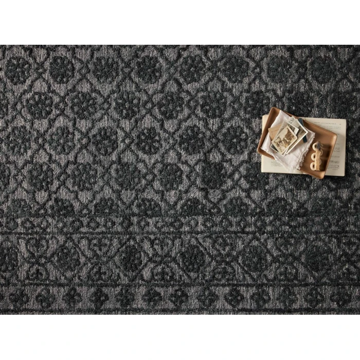 Loloi Cecelia CEC-01 Smoke / Dk. Grey 2'-6" x 9'-9" Area Rug