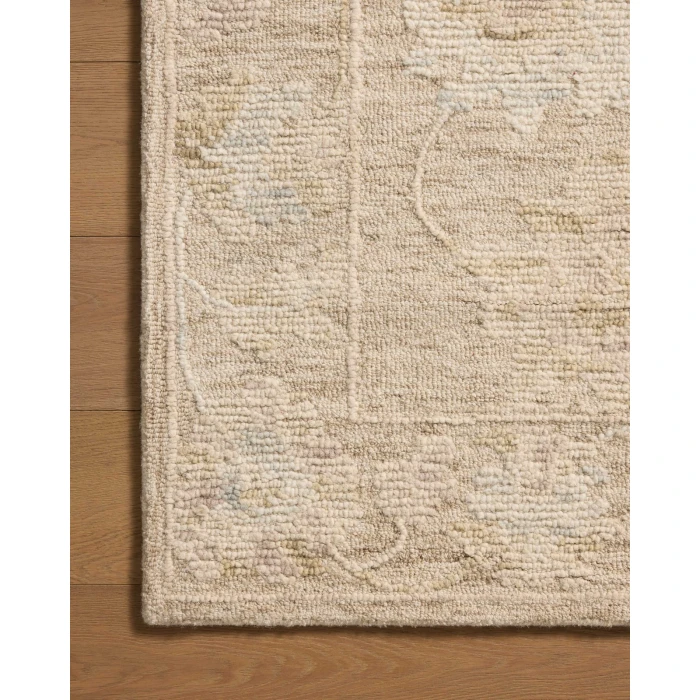 Loloi Cynthia Oatmeal / Multi CYN-01 2ft.-3in. X 3ft.-9in. Rect. Rug