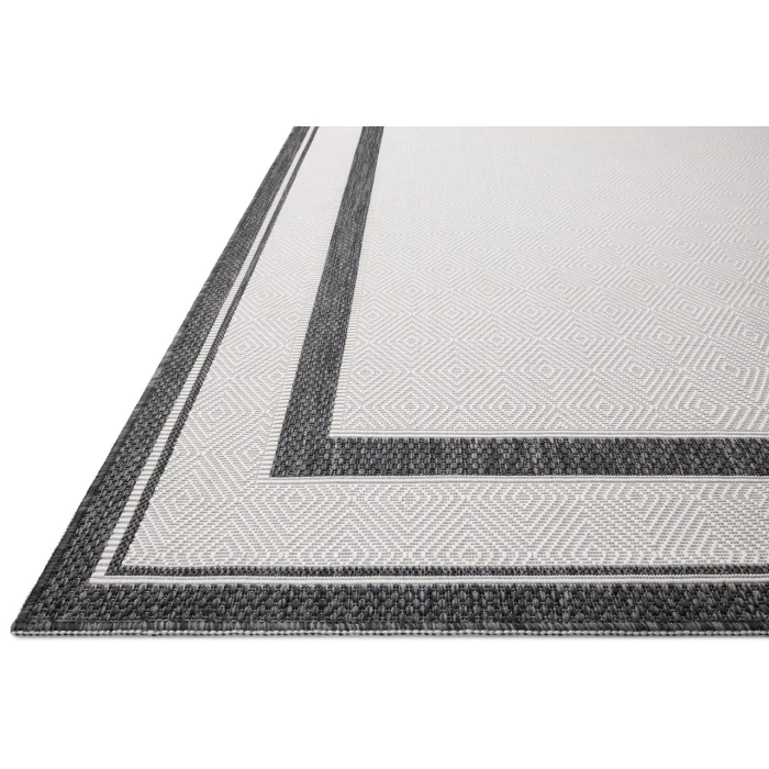 Loloi Easton Onyx / Ivory ESN-11 6ft.-7in. X 9ft.-4in. Rect. Rug