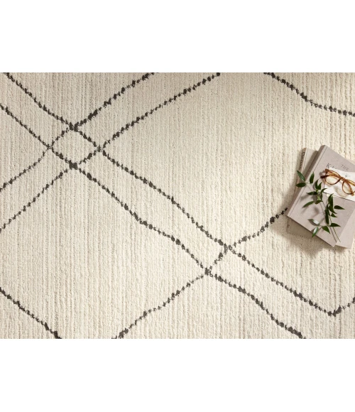 Loloi II Fabian Ivory / Charcoal 5'-3" x 7'-6" Area Rug