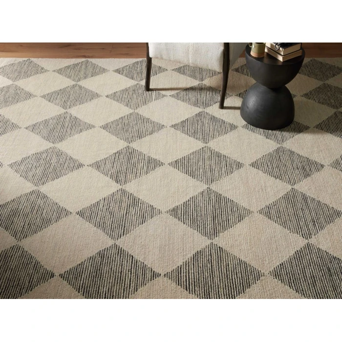 Chris Loves Julia x Loloi Francis Beige / Charcoal FRA-01 2 ft. 6 in. X 7 ft. 6 in. Rectangle Rug