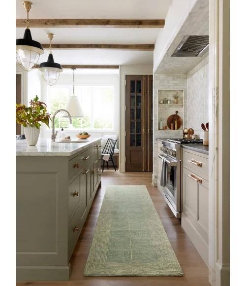 Chris Loves Julia x Loloi Francis Green / Natural FRA-02 7 ft. 9 in. X 9 ft. 9 in. Rectangle Rug