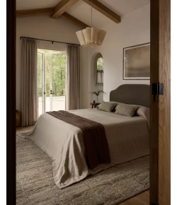 Loloi Hughes Dove HUS-01 7ft.-9in. X 9ft.-9in. Rect. Rug