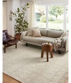 Loloi Noelle NOE-04 IVORY / IVORY Area Rug 18 in. X 18 in. Sample
