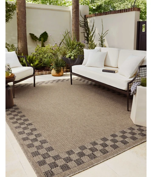 Chris Loves Julia x Loloi Providence Natural / Charcoal PRC-01 2ft.-3in. X 3ft.-9in. Rect. Rug