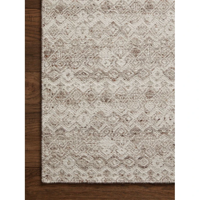 Loloi Raven Dove / Ivory RAV-03 2 ft. 3 in. X 3 ft. 9 in. Rectangle Rug