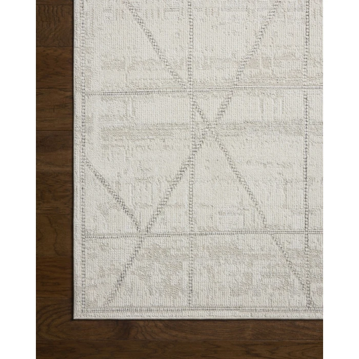 Loloi Roxie Ivory / White ROX-01 7ft-10in. x 10ft Rect. Rug