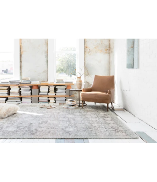 Loloi Rumi RUM-01  Area Rug