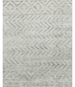 Loloi Sandro SK-03 SILVER Area Rug 5 ft. 6 in. X 8 ft. 6 in. Rectangle