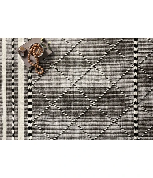 Loloi II Sawyer SAW-01  Area Rug