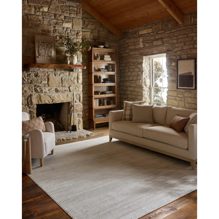 Loloi Townes Beige / Ivory TOW-02 2ft.-7in. X 7ft.-6in. Rect. Rug