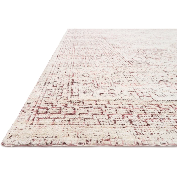 Loloi Vestige White / Berry VQ-01 4ft. X 6ft. Rect. Rug