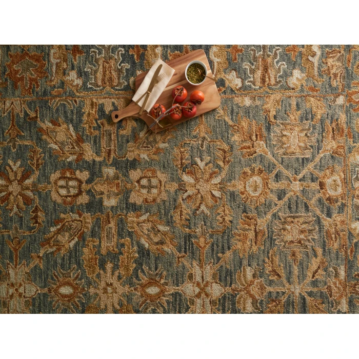 Loloi Victoria VK-05  Area Rug