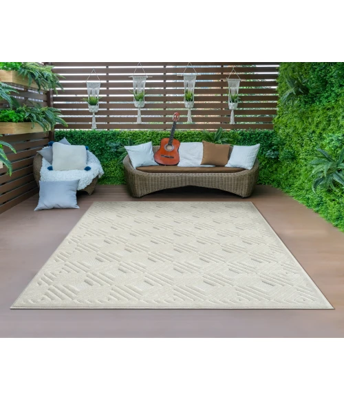 LR Home Atlas 82412 Ivory 5'0" X 7'0 Rect. Rug