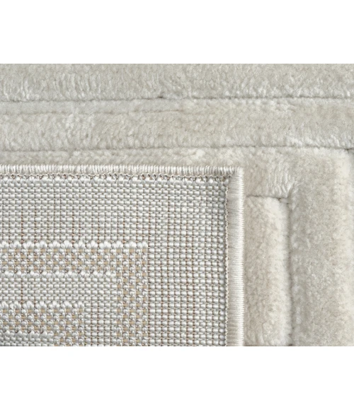 LR Home Atlas 82415 Ivory 5'0" X 7'0 Rect. Rug