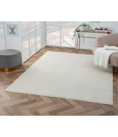 LR Home Atlas 82415 Ivory 5'0" X 7'0 Rect. Rug