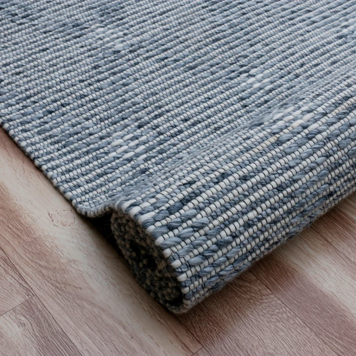 LR Home Bergen 3437 Sky Blue/ Ivory/ No Color 2' X 3' Rect. Rug