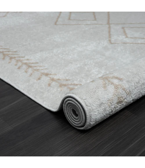 LR Home Calgary 82278 Beige/ Gray 5'0" X 7'0 Rect. Rug