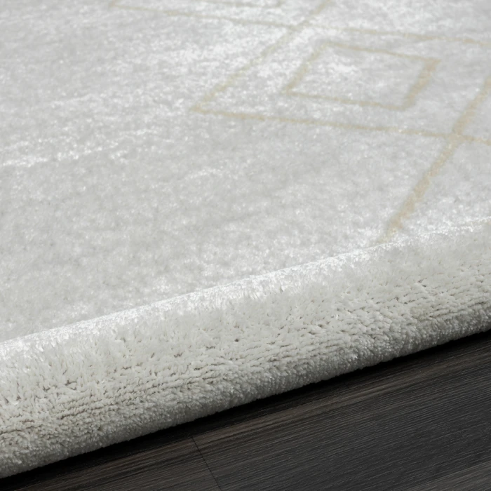 LR Home Calgary 82278 Beige/ Gray 7'9" X 9'9 Rect. Rug