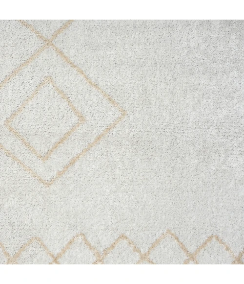 LR Home Calgary 82278 Beige/ Gray 5'0" X 7'0 Rect. Rug