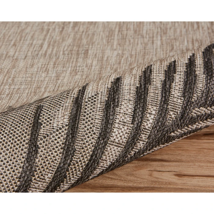 LR Home CAPTIVA 81016 Beige/ Black 1'10" X 3'0 Rect. Rug