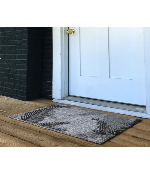 LR Home CAPTIVA 81016 Beige/ Black 1'10" X 3'0 Rect. Rug