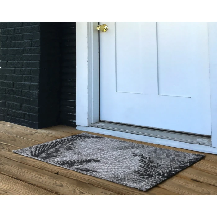 LR Home CAPTIVA 81016 Beige/ Black 1'10" X 3'0 Rect. Rug