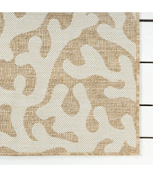 LR Home Captiva Beige CAPTI 5ft. x 7ft. Rectangle Rug