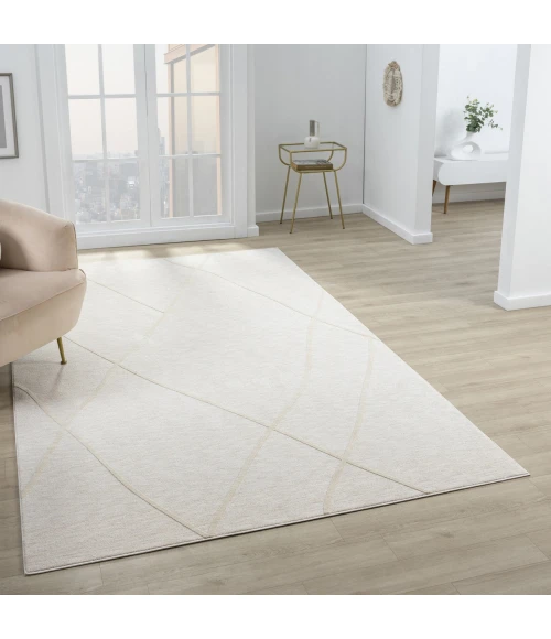 LR Home Castillo Cream CASTI 5ft. x 7ft.10in. Rectangle Rug