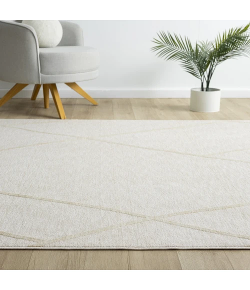 LR Home Castillo Cream CASTI 5ft. x 7ft.10in. Rectangle Rug
