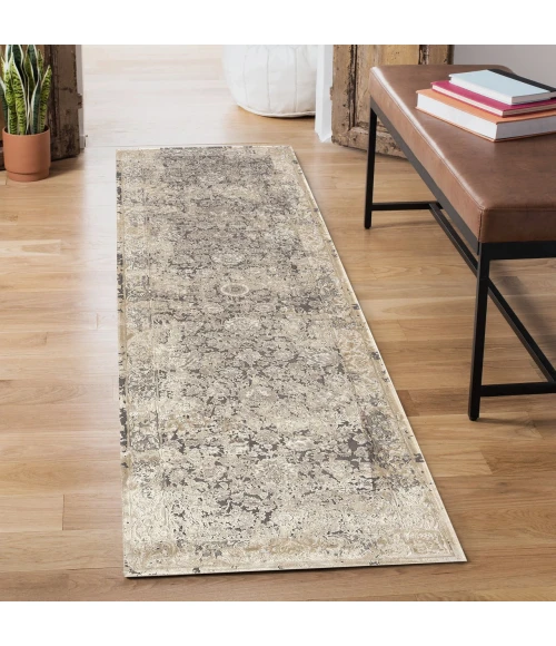 LR Home Cheshire Gray CHESH 2ft.6in. x 9ft.9in. Runner Rug