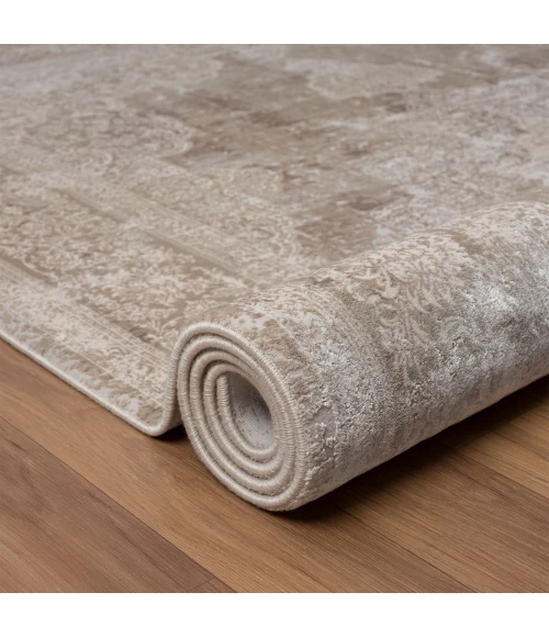 LR Home Cheshire Ivory CHESH 4ft. x 6ft. Rectangle Rug