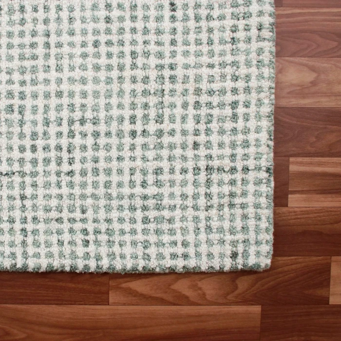 LR Home Criss Cross Green/ Ivory 82376 2 ft. 6 in. X 8 ft. Rect. Rug