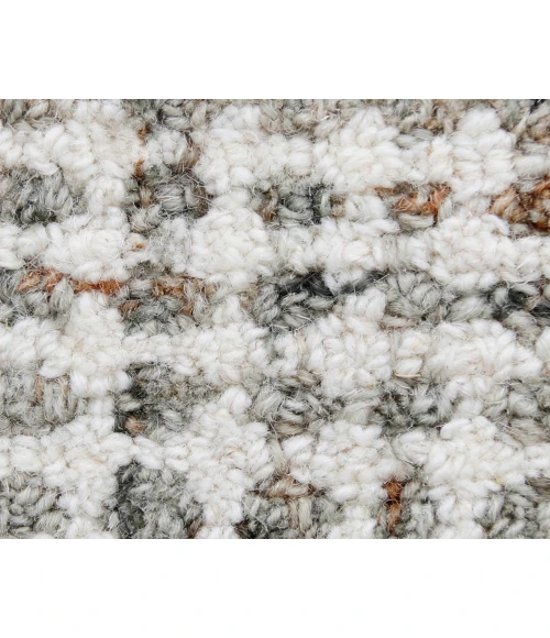 LR Home Criss Cross Gray/Ivory 82378 7 ft. 9 in. X 9 ft. 9 in. Rect. Rug