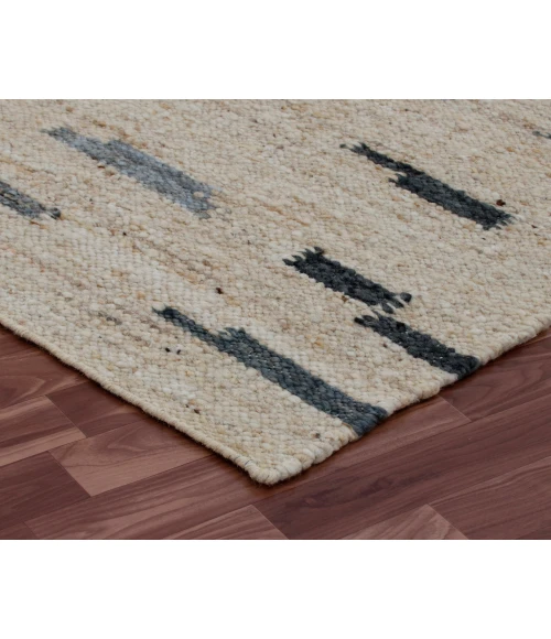 LR Home Kingston 82169 Natural/ Multi 5' X 7'9 Rect. Rug