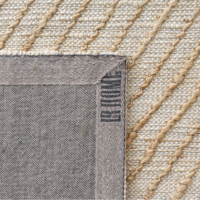 LR Home Mesa White MESAA 10ft. x 14ft. Rectangle Rug
